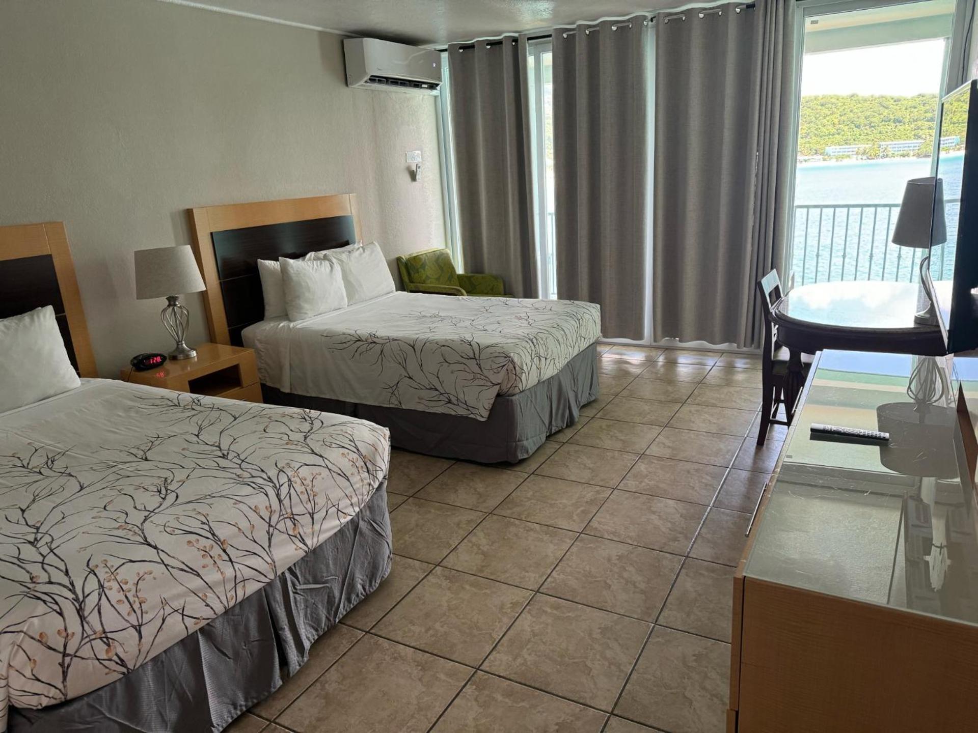 Lindbergh Bay Hotel Altona ภายนอก รูปภาพ